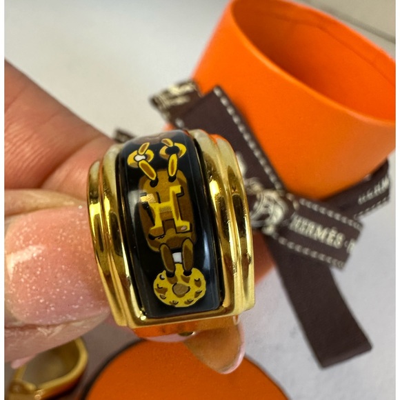 HERMES H CLOISONNÉ MOSIAC CLIP ON EARRINGS - Picture 5 of 6